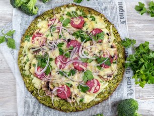 Avokadolu Brokoli Pizzası